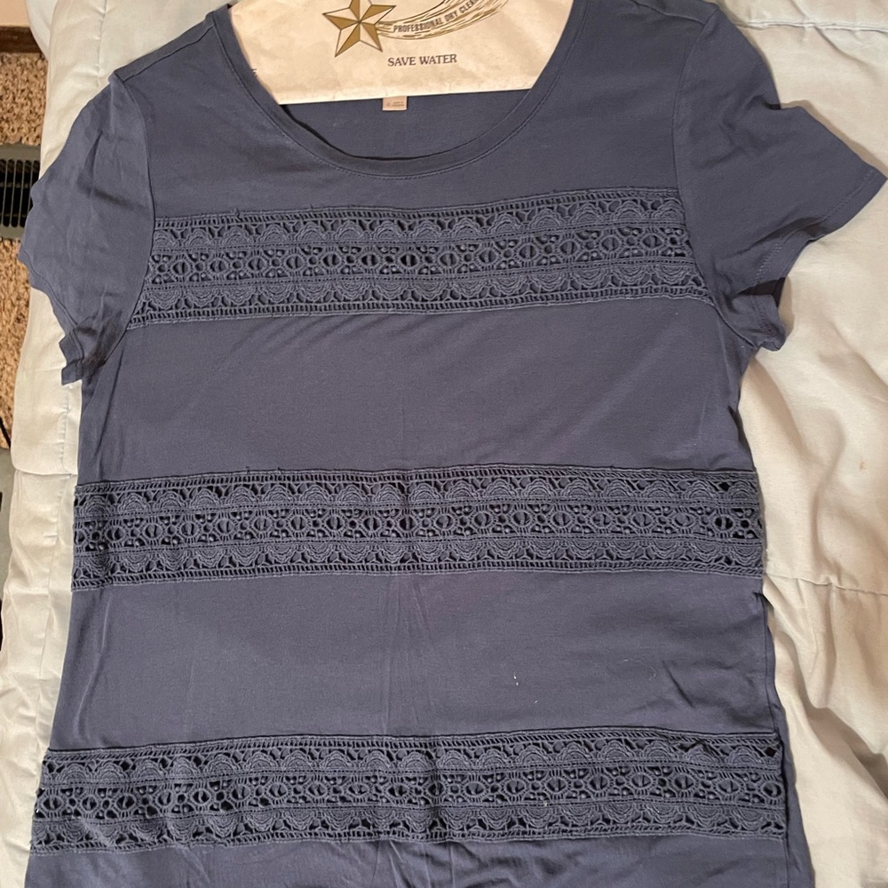 Dark gray-blue short sleeve shirt